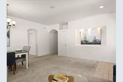 4602 S Hathaway Dr E, Roy, UT 84067 - Photo 7