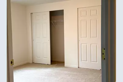 4602 S Hathaway Dr E, Roy, UT 84067 - Photo 43