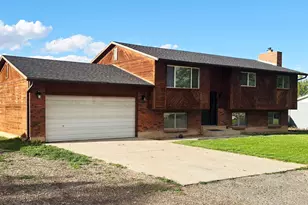 953 E 2850 S, Naples, UT 84078 - Photo 1