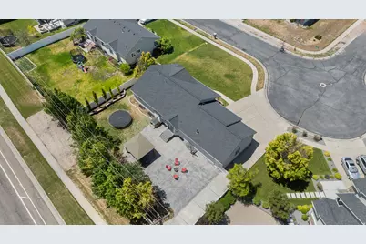 4615 W Aire Dr S, West Jordan, UT 84088 - Photo 33