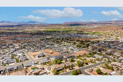 1067 E Bronco Dr #21, Washington, UT 84780 - Photo 5
