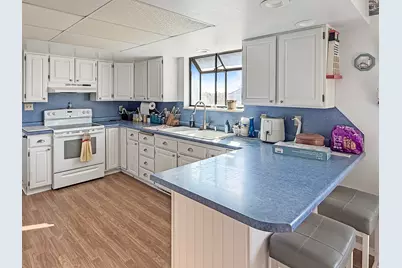 255 W 500 S, Ferron, UT 84523 - Photo 7
