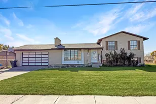 255 W 500 S, Ferron, UT 84523 - Photo 31
