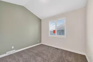 3802 W Autumn Rain Rd S, South Jordan, UT 84009 - Photo 25