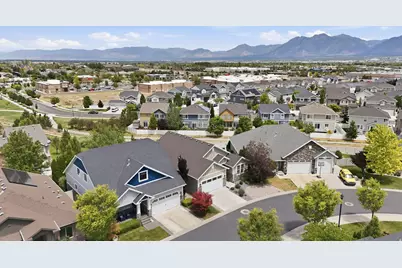 3802 W Autumn Rain Rd S, South Jordan, UT 84009 - Photo 39