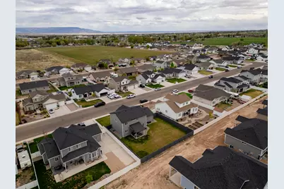 834 S 300 W, Vernal, UT 84078 - Photo 37