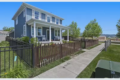 2069 W Orchard Harvest Dr, Kaysville, UT 84037 - Photo 3