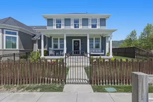 2069 W Orchard Harvest Dr, Kaysville, UT 84037 - Photo 1