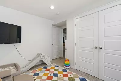 2069 W Orchard Harvest Dr, Kaysville, UT 84037 - Photo 27