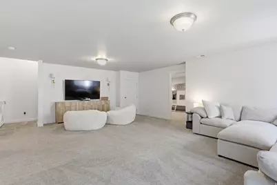 2069 W Orchard Harvest Dr, Kaysville, UT 84037 - Photo 23