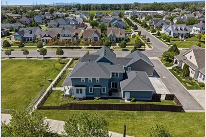 2069 W Orchard Harvest Dr, Kaysville, UT 84037 - Photo 5
