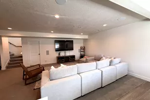 4861 N 300 E, Provo, UT 84604 - Photo 33