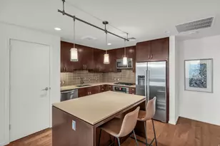 35 E 100 S, Salt Lake City, UT 84111 - Photo 9