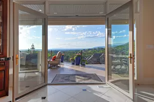 9862 S Granite Slope Dr, Sandy, UT 84092 - Photo 43