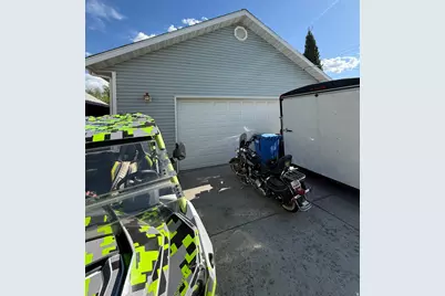 2708 S Main St, Nibley, UT 84321 - Photo 17