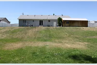2708 S Main St, Nibley, UT 84321 - Photo 13