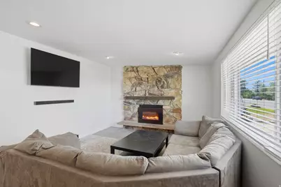 6493 W 3500 S, West Valley, UT 84128 - Photo 5