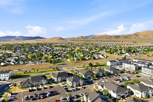 1792 E Skyline Dr, Eagle Mountain, UT 84005 - Photo 41