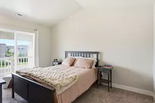 1792 E Skyline Dr, Eagle Mountain, UT 84005 - Photo 23