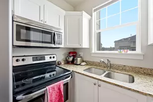 1792 E Skyline Dr, Eagle Mountain, UT 84005 - Photo 15