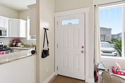 1792 E Skyline Dr #G5, Eagle Mountain, UT 84005 - Photo 5