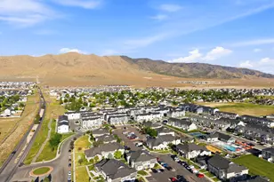 1792 E Skyline Dr, Eagle Mountain, UT 84005 - Photo 39