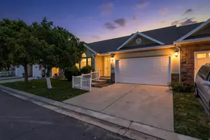 1092 W Tithing Hill Pl S, Riverton, UT 84065 - Photo 1