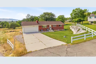 1210 S Nevada Ave, Provo, UT 84606 - Photo 3