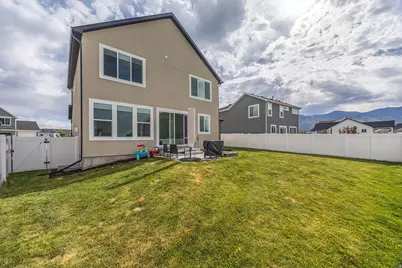 612 W 500 N, Smithfield, UT 84335 - Photo 5