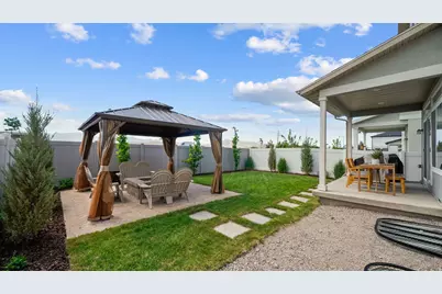 142 S Copper Canyon Ln, Saratoga Springs, UT 84045 - Photo 29