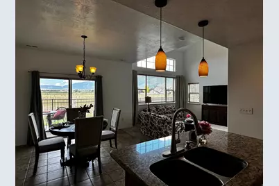 569 E 1540 S, Lehi, UT 84043 - Photo 9