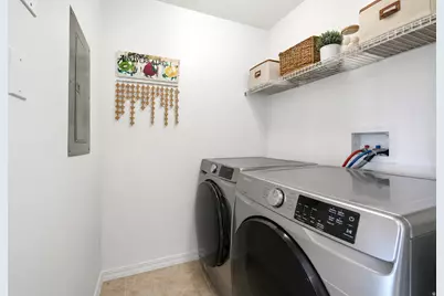 569 E 1540 S, Lehi, UT 84043 - Photo 13