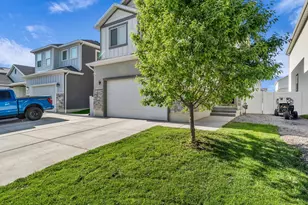 1318 Pamela St, Eagle Mountain, UT 84005 - Photo 3