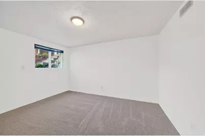 3006 N Indian Hills Dr E, Provo, UT 84604 - Photo 29