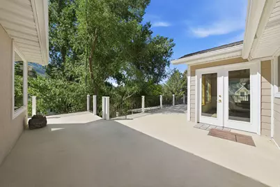3006 N Indian Hills Dr E, Provo, UT 84604 - Photo 33