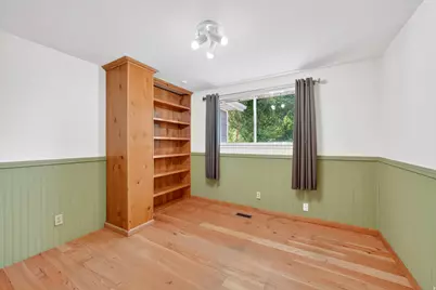 3006 N Indian Hills Dr E, Provo, UT 84604 - Photo 19