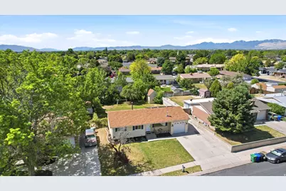 2141 W 7125 S, West Jordan, UT 84084 - Photo 3