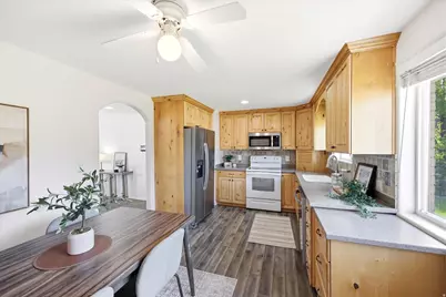 2141 W 7125 S, West Jordan, UT 84084 - Photo 9
