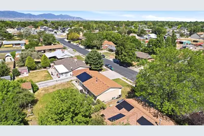 2141 W 7125 S, West Jordan, UT 84084 - Photo 31