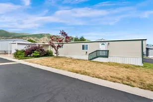975 E 1175 S, Kaysville, UT 84037 - Photo 3