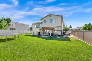 1602 N 725 W, Clinton, UT 84015 - Photo 27
