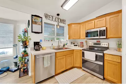 1602 N 725 W, Clinton, UT 84015 - Photo 7