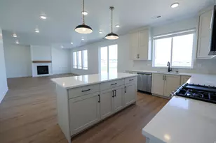 155 W 510 N, Smithfield, UT 84335 - Photo 11