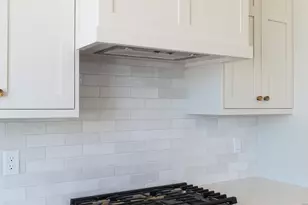 155 W 510 N, Smithfield, UT 84335 - Photo 5