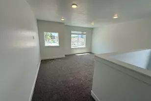 155 W 510 N, Smithfield, UT 84335 - Photo 11
