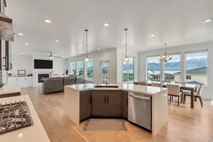 2888 S Puddle Ln, Saratoga Springs, UT 84045 - Photo 11