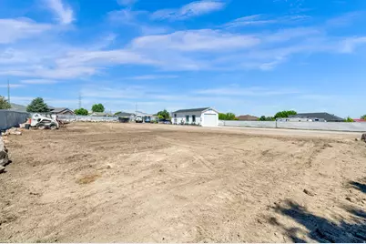 14664 S 2700 W, Bluffdale, UT 84065 - Photo 57