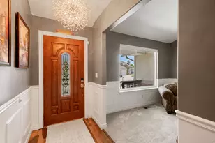 9642 S 1630 W, South Jordan, UT 84095 - Photo 3