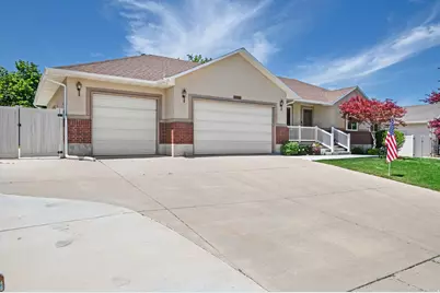 9642 S 1630 W, South Jordan, UT 84095 - Photo 1