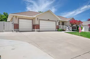 9642 S 1630 W, South Jordan, UT 84095 - Photo 1